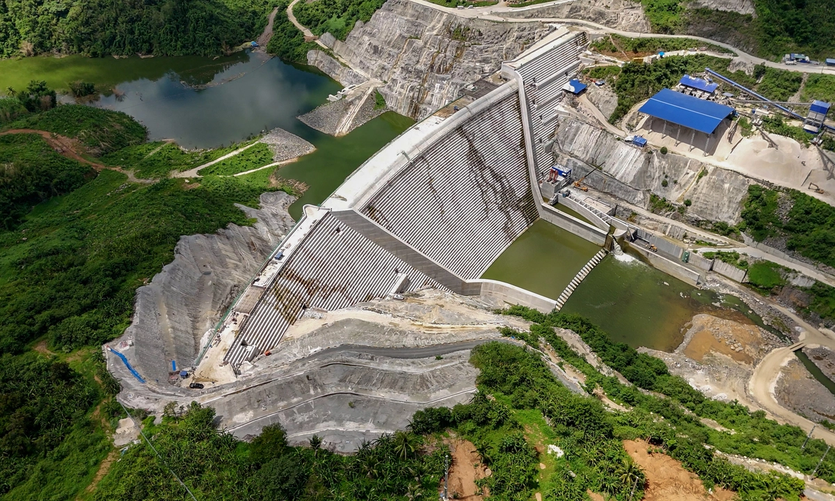 The Upper Wawa Dam, the largest dam to be built in over 50 years, will have a yearlong water supply capacity of up to 710 million liters per day. 